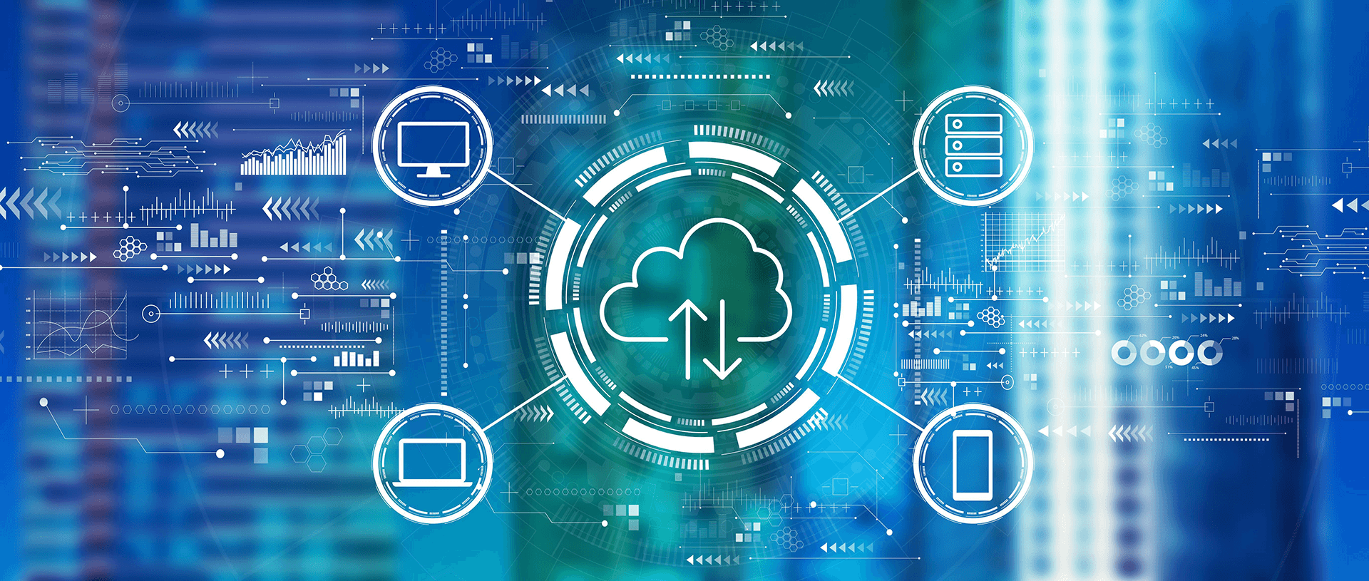 cloud-experts-dematerialisation-sauvegarde-informatique Optez pour un hébergement hybride en combinant le serveur sur site et le serveur externalisé